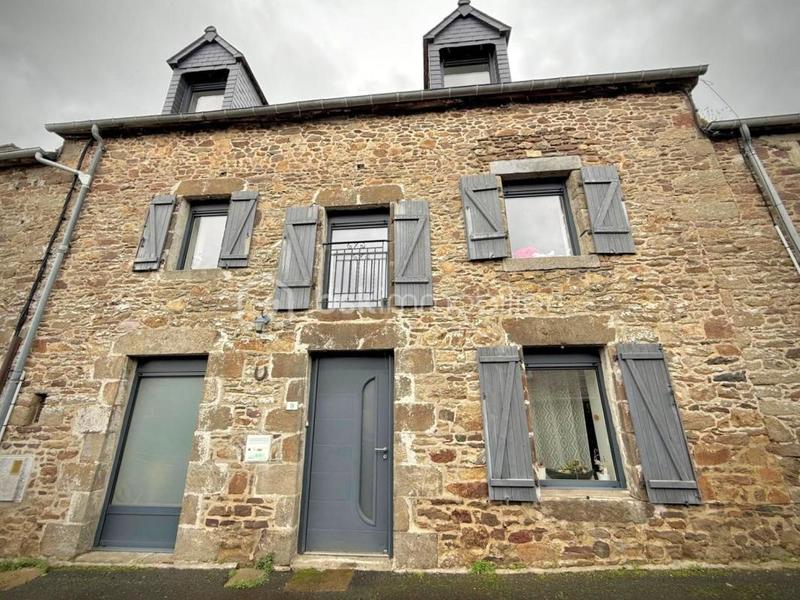 Maison en pierre - 137 m² - 5 pièces