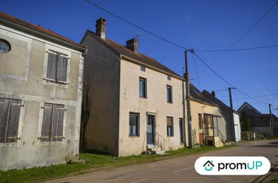 Maison - 97 m² - 4 pièces