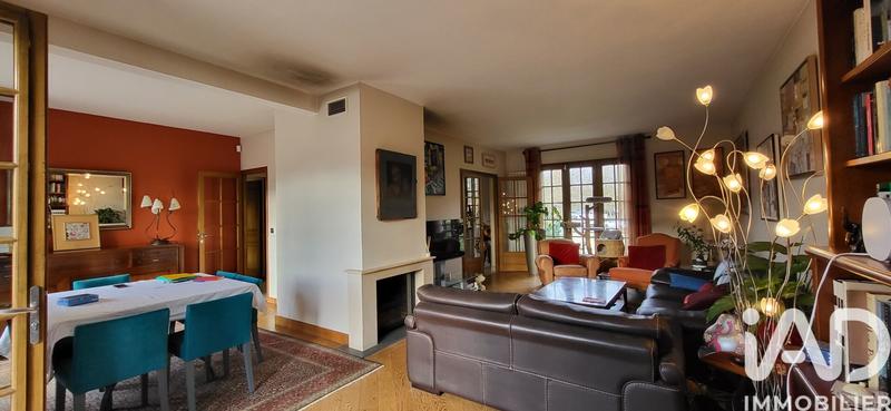 Maison - 173 m² - 8 pièces