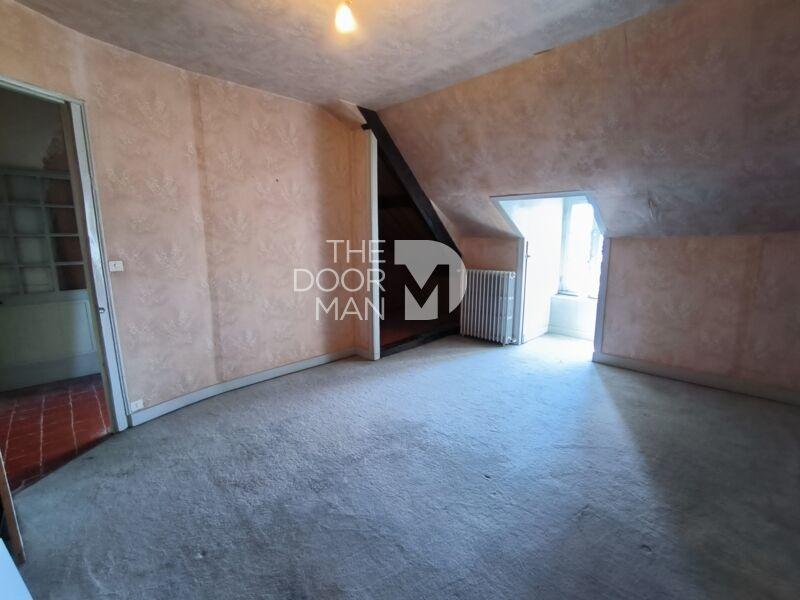 Immeuble - 125 m² - 6 pièces