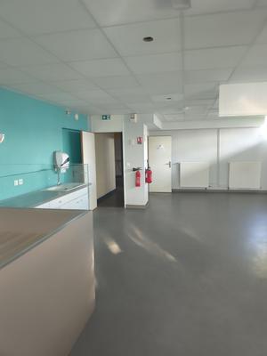 Local d'activités - 1 050 m²