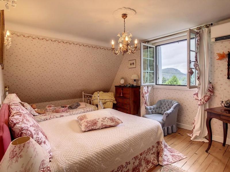 Maison - 153 m² - 6 pièces