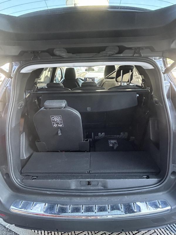 Peugeot 5008 Bluehdi Allure Pack s&amp;S Eat8 130
