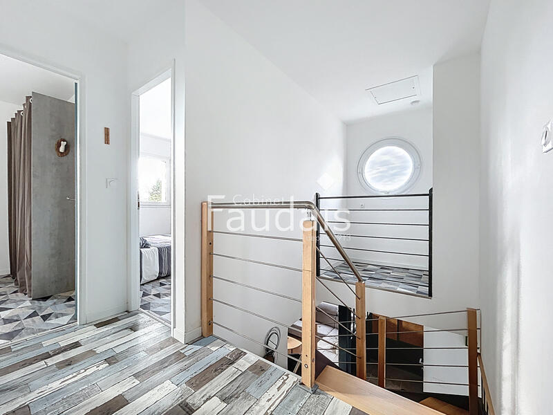 Maison - 149 m² - 6 pièces