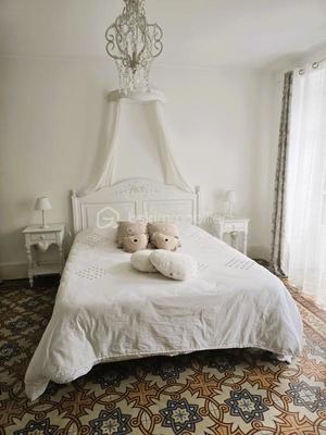 Maison de ville - 200 m² - 9 pièces