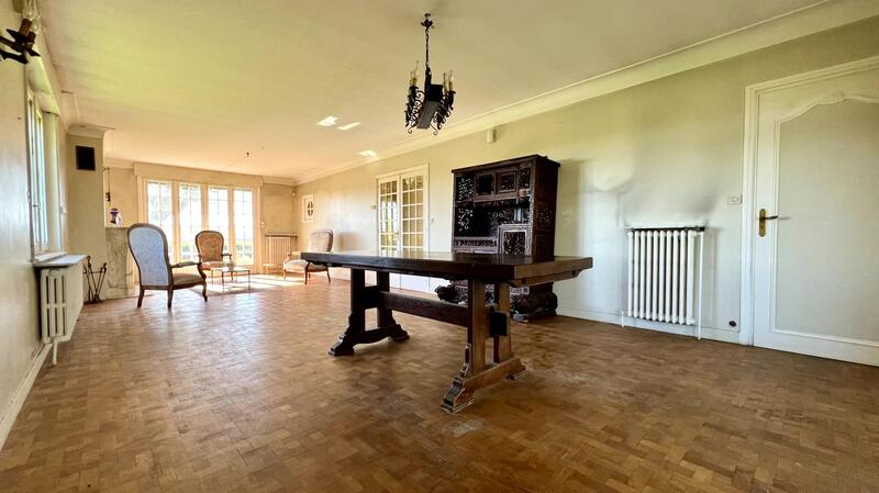 Maison - 141 m² - 5 pièces