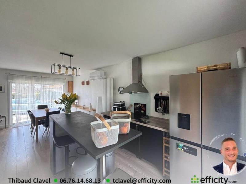 Pavillon - 133 m² - 7 pièces