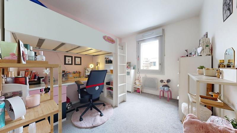 Appartement - 91 m² - 4 pièces