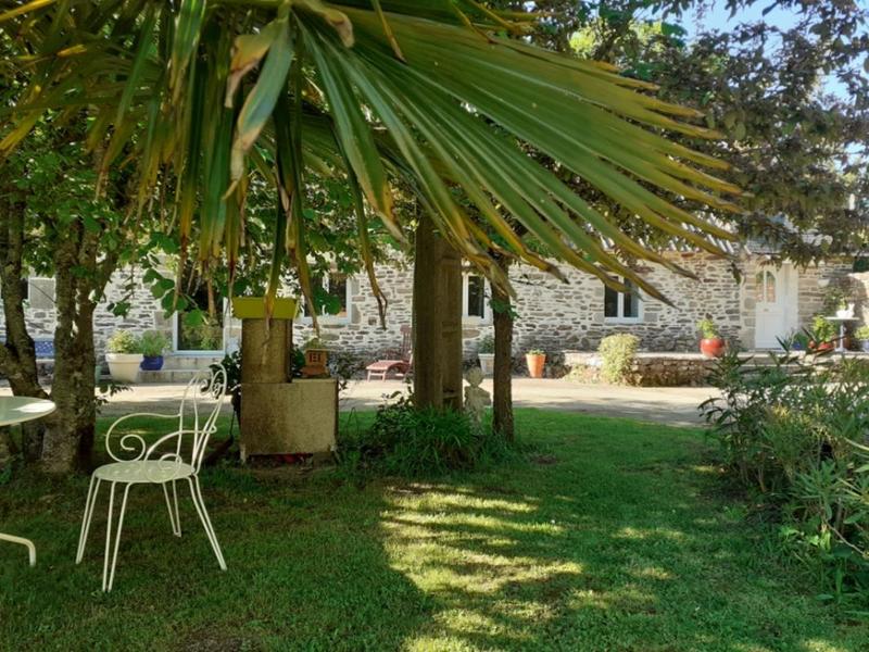 Maison - 350 m² - 11 pièces