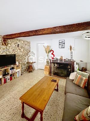 Maison - 198 m² - 7 pièces