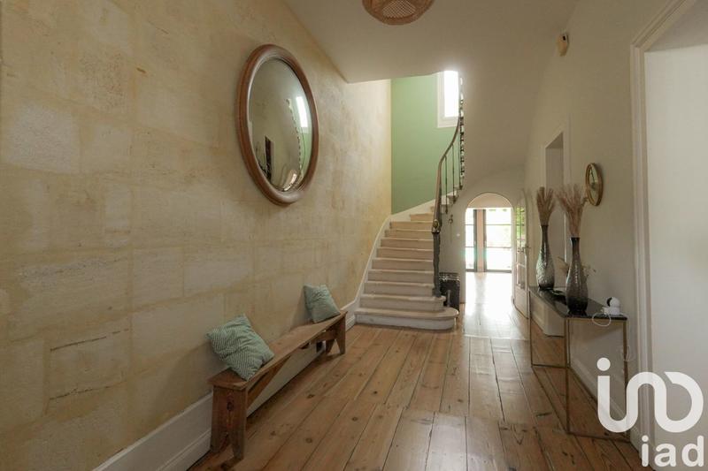 Maison de ville - 260 m² - 10 pièces