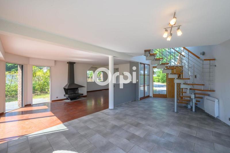 Maison - 170 m² - 4 pièces