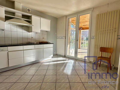 Maison - 123 m² - 5 pièces