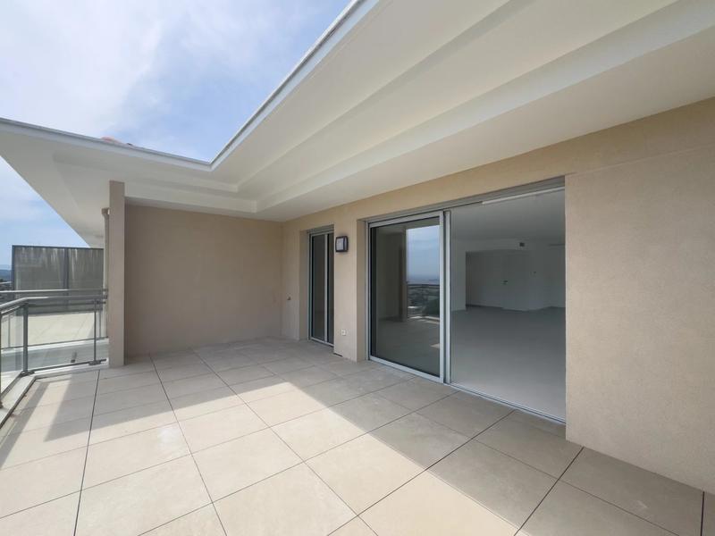 Appartement - 157 m² - 5 pièces