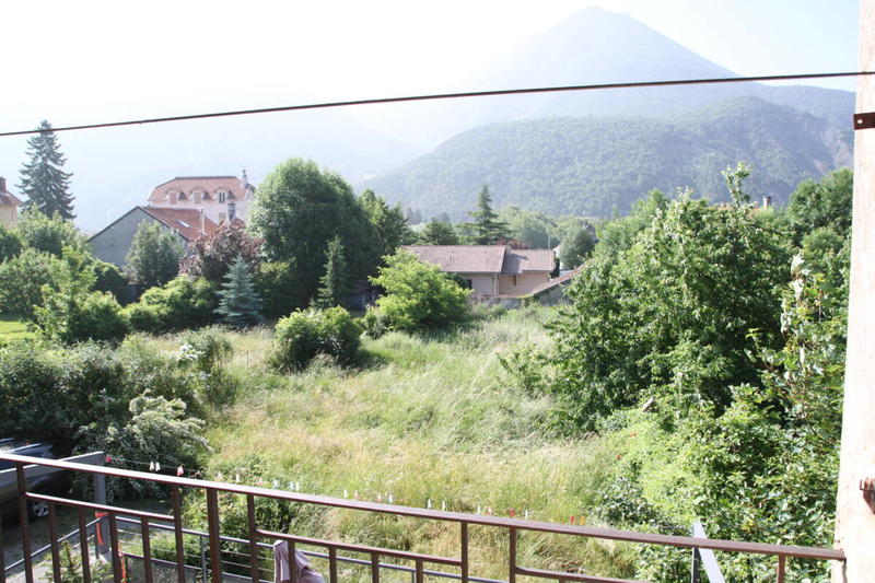 Appartement ancien - 62 m² - 3 pièces