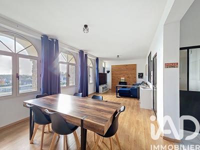 Appartement - 104 m² - 5 pièces