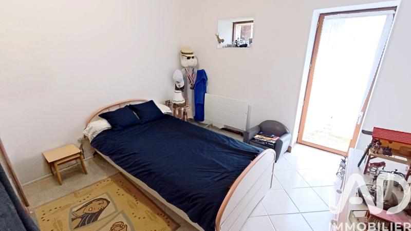 Maison - 232 m² - 11 pièces