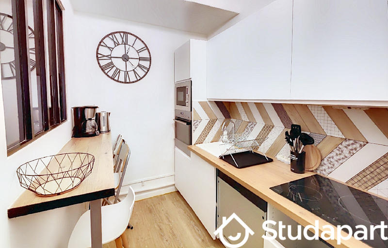 Chambre - 10 m² - 1 pièce