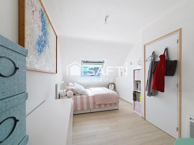 Maison - 98 m² - 5 pièces