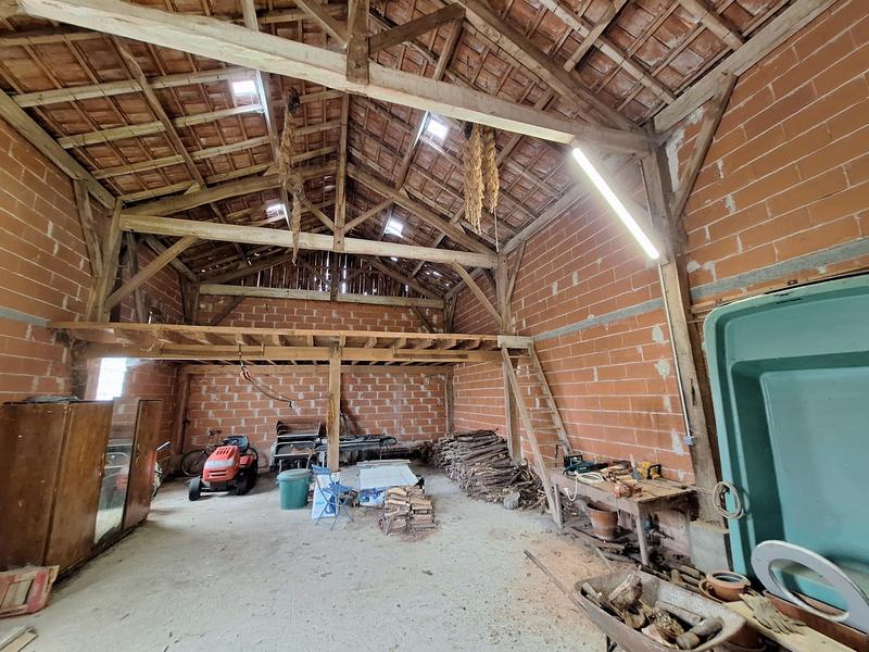 Maison traditionnelle - 145 m² - 7 pièces