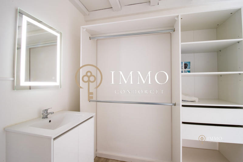 Appartement - 9 m² - 5 pièces