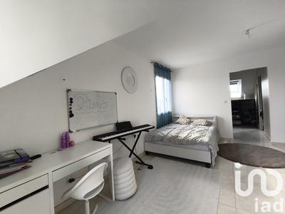 Maison - 195 m² - 7 pièces