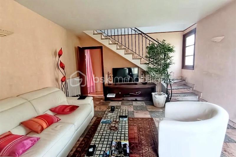 Maison - 120 m² - 4 pièces