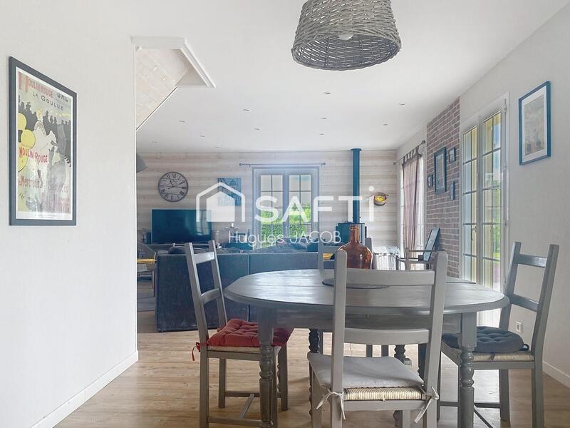 Maison - 192 m² - 8 pièces