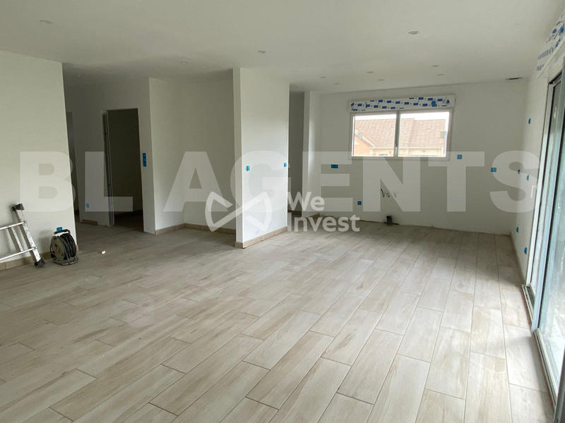 Maison - 100 m² - 5 pièces