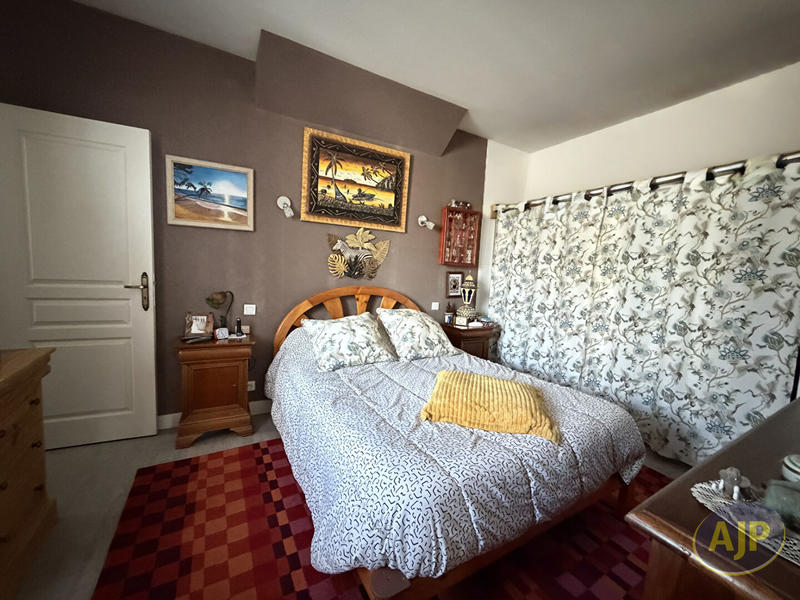 Maison - 85 m² - 6 pièces