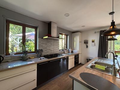 Maison - 97 m² - 3 pièces