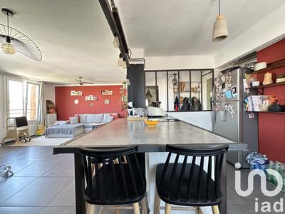 Appartement - 81 m² - 3 pièces