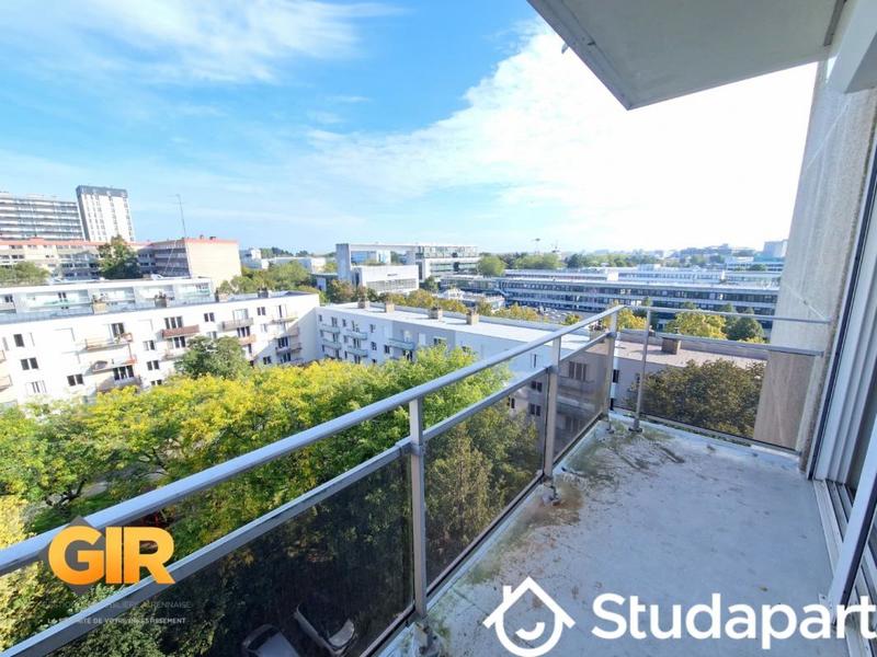 Chambre - 9 m² - 1 pièce