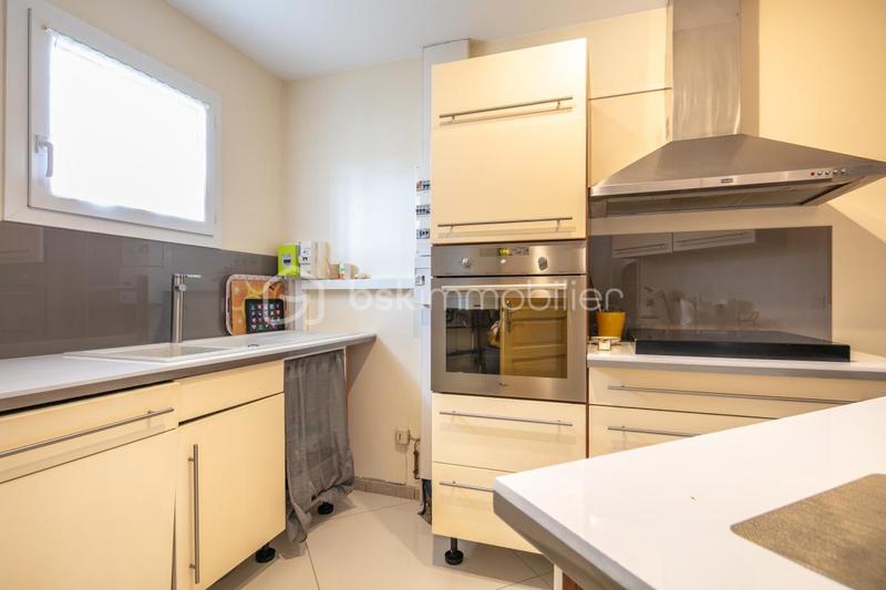 Maison - 125 m² - 5 pièces