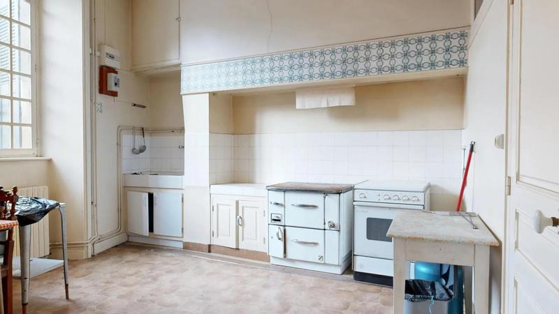 Maison bourgeoise - 212 m² - 6 pièces