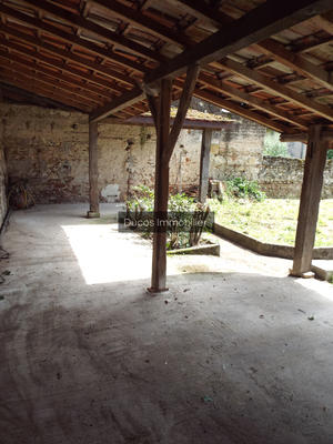 Maison - 210 m² - 5 pièces