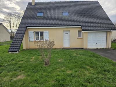 Maison - 88 m² - 4 pièces
