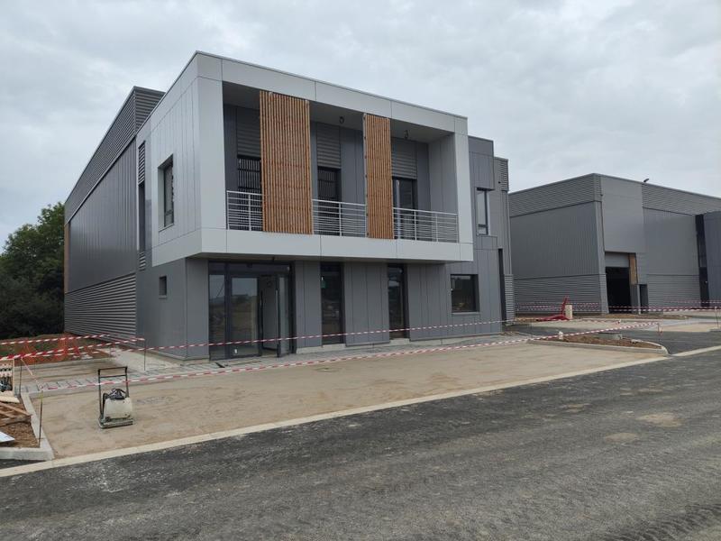 Local d'activités - 787 m²