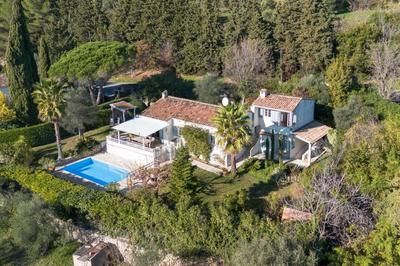 Villa - 142 m² - 6 pièces