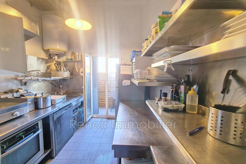 Fonds de commerce - Magasins - 52 m²