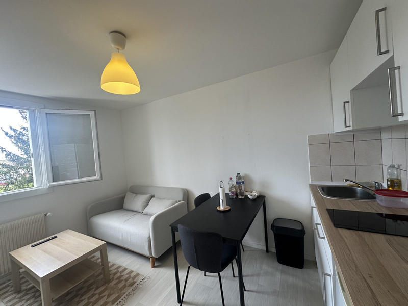 Appartement - 15 m² - 1 pièce