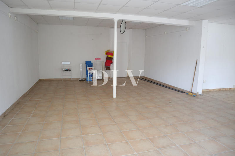 Fonds de commerce - Magasins - 100 m²