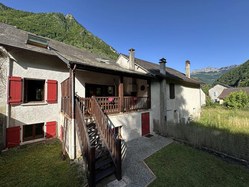 Maison - 149 m² - 5 pièces