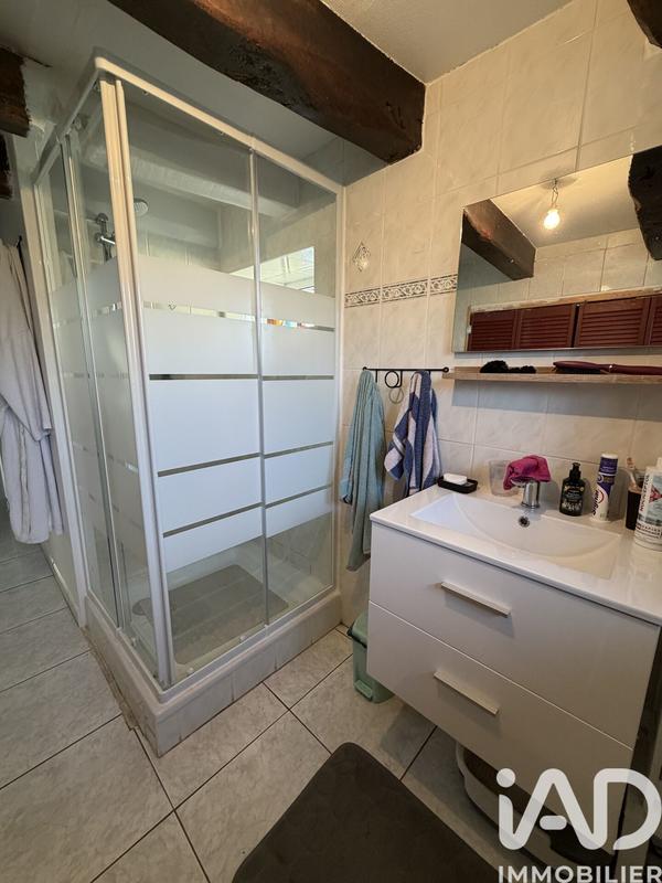 Maison - 212 m² - 7 pièces