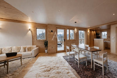 Appartement - 157 m² - 5 pièces