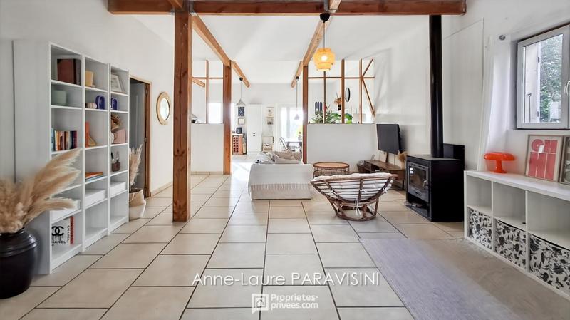 Maison - 197 m² - 6 pièces