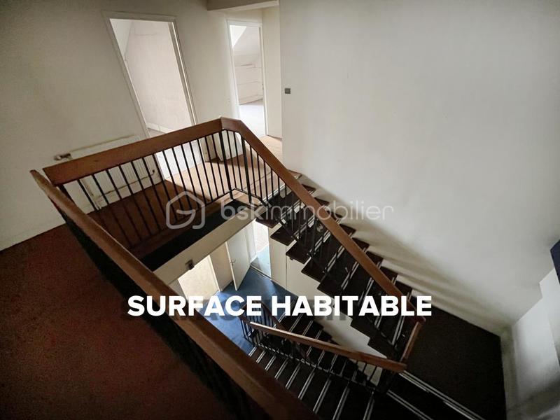 Immeuble - 646 m² - 21 pièces