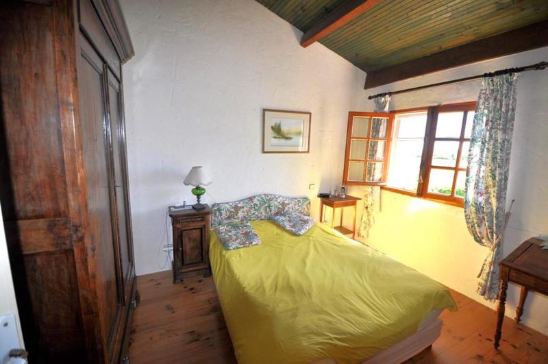 Maison - 227 m² - 8 pièces