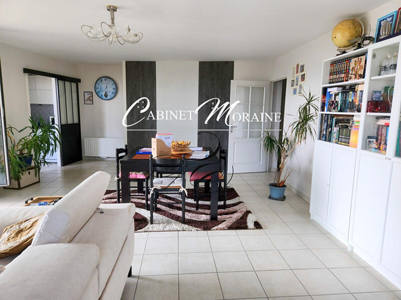Appartement - 83 m² - 4 pièces