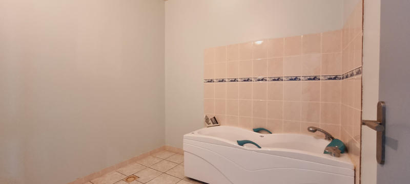 Local commercial - 383 m²